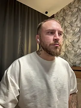  XxX-XxX  online show from 11/06/25, 04:44