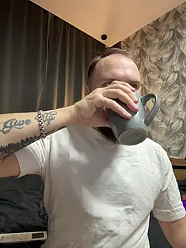  XxX-XxX  online show from 03/25/26, 05:45