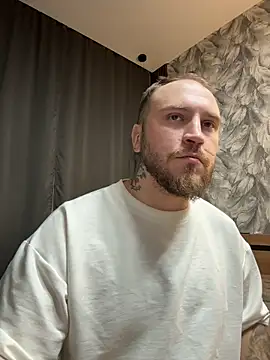  XxX-XxX  online show from 11/07/25, 08:13