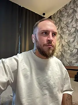  XxX-XxX  online show from 10/26/25, 09:42