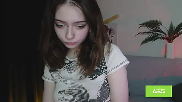 Snapshot of miuri_miy chatting on 02/07/25, 07:49 miuri miy online show from 02/07/25, 07:49