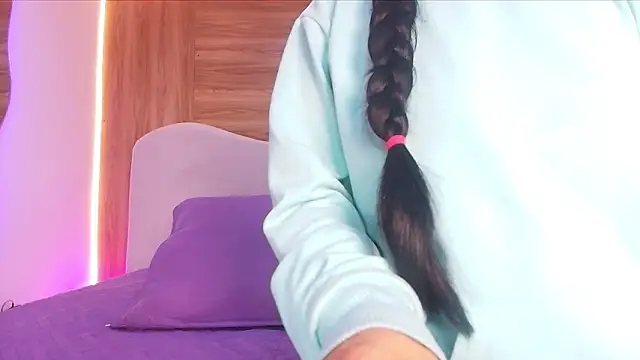 Auroraa miller online show from 03/05/26, 03:14