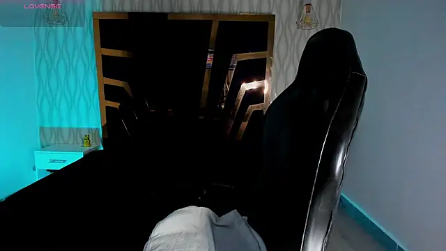 Snapshot of Brad_Summer chatting on 01/12/26, 05:31 Brad Summer online show from 01/12/26, 05:31