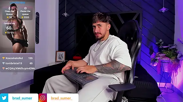 Snapshot of Brad_Summer chatting on 02/14/26, 05:46 Brad Summer online show from 02/14/26, 05:46