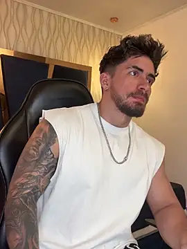 Snapshot of Brad_Summer chatting on 02/05/26, 05:53 Brad Summer online show from 02/05/26, 05:53