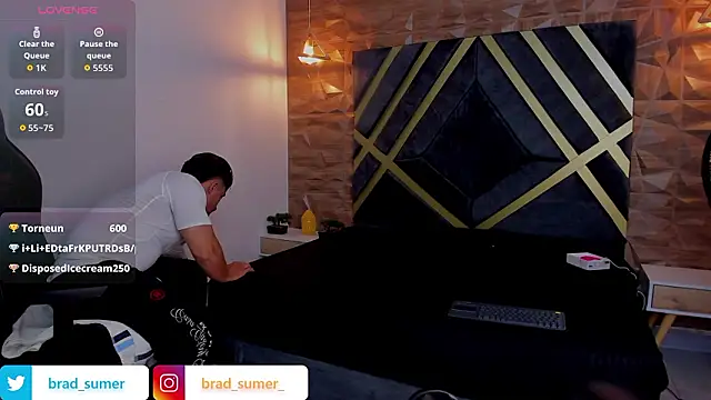 Snapshot of Brad_Summer chatting on 03/05/26, 11:21 Brad Summer online show from 03/05/26, 11:21