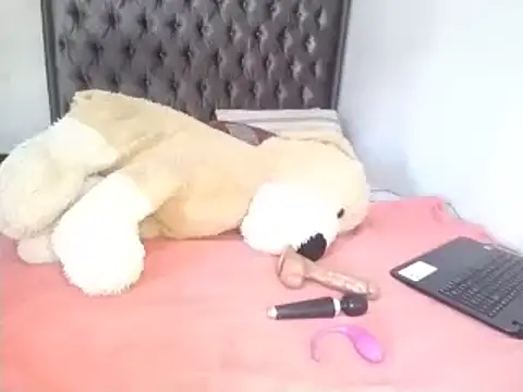 Chandy012 online show from 04/10/26, 02:35