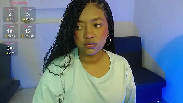 AishaHil online show from 02/13/25, 12:00