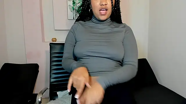 AishaHil online show from 01/24/25, 11:59