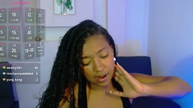 AishaHil online show from 02/17/25, 06:39