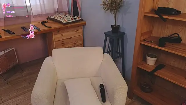 too sexxxy online show from 09/20/25, 09:58