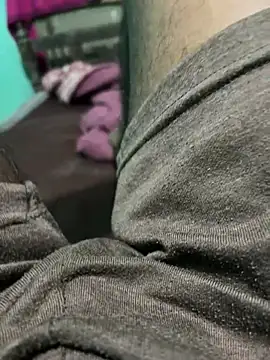 shibhu1 o online show from 02/26/25, 04:08