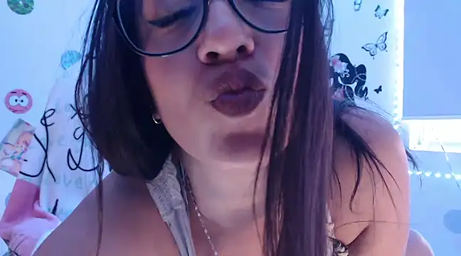 Snapshot of samy_love35 chatting on 01/25/25, 10:50 samy love35 online show from 01/25/25, 10:50