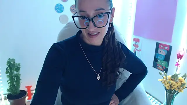 samy love35 online show from 12/15/25, 09:31