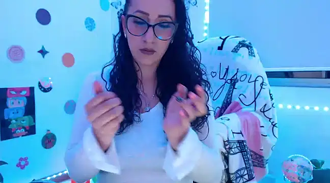 Snapshot of samy_love35 chatting on 01/22/25, 05:26 samy love35 online show from 01/22/25, 05:26