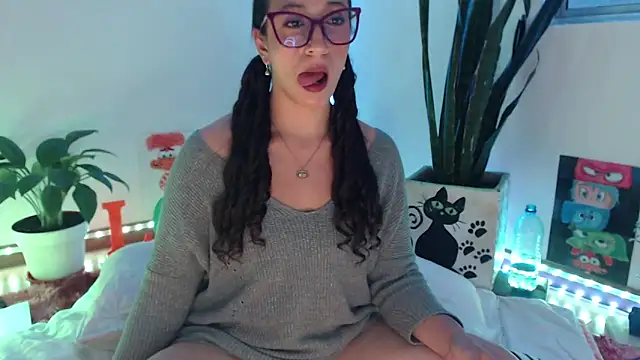 Snapshot of samy_love35 chatting on 09/29/25, 10:48 samy love35 online show from 09/29/25, 10:48