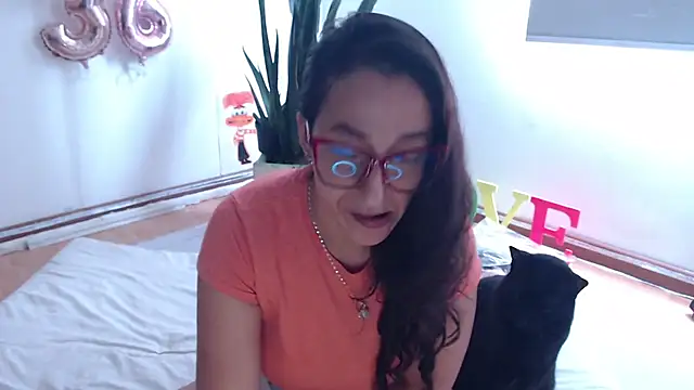 Snapshot of samy_love35 chatting on 09/24/25, 06:03 samy love35 online show from 09/24/25, 06:03