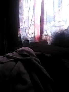 Snapshot of LaneYam chatting on 06/18/26, 06:01 LaneYam online show from 06/18/26, 06:01