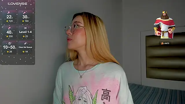 Snapshot of Princess_tokyo chatting on 12/15/25, 07:41 Princess tokyo online show from 12/15/25, 07:41