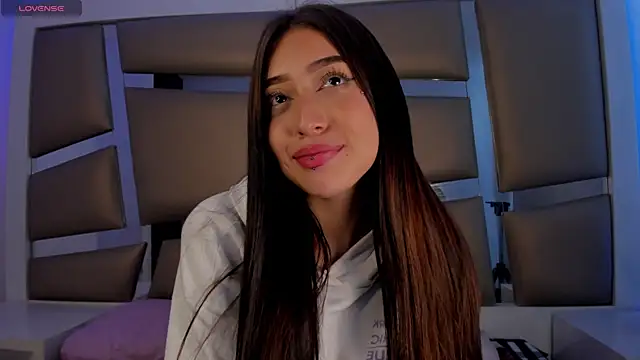 Snapshot of Princess_tokyo chatting on 01/29/25, 03:47 Princess tokyo online show from 01/29/25, 03:47