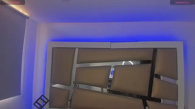 Snapshot of Princess_tokyo chatting on 01/22/25, 01:32 Princess tokyo online show from 01/22/25, 01:32