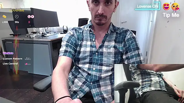 riffraphboi online show from 10/11/25, 10:38