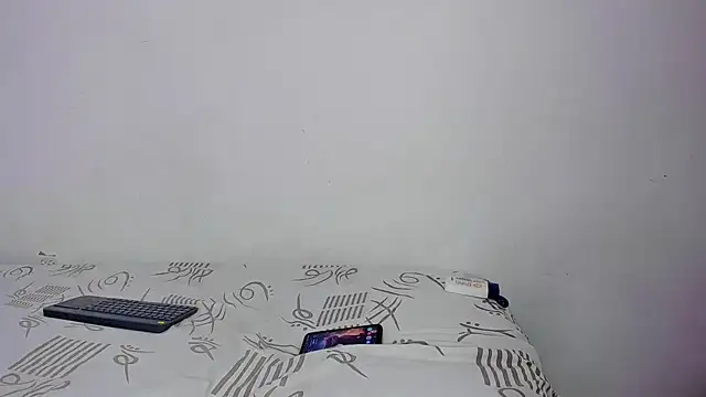 CoupleTwink12 online show from 04/16/26, 09:39