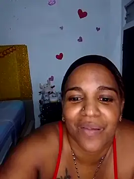 Snapshot of Teresa_mm chatting on 03/11/25, 12:44 Teresa mm online show from 03/11/25, 12:44