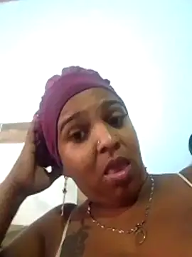 Teresa mm online show from 11/07/25, 02:43