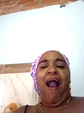 Teresa mm online show from 11/18/25, 02:42