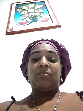 Snapshot of Teresa_mm chatting on 10/18/25, 02:13 Teresa mm online show from 10/18/25, 02:13