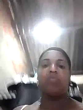 Snapshot of Teresa_mm chatting on 09/28/25, 02:35 Teresa mm online show from 09/28/25, 02:35