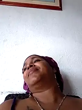 Teresa mm online show from 11/12/25, 04:11