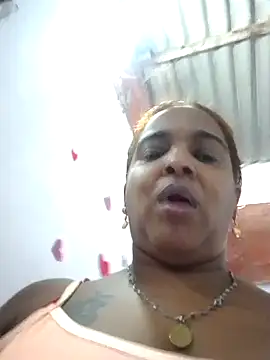 Snapshot of Teresa_mm chatting on 10/11/25, 05:03 Teresa mm online show from 10/11/25, 05:03