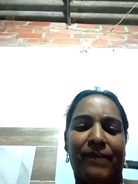Snapshot of Teresa_mm chatting on 09/19/25, 12:47 Teresa mm online show from 09/19/25, 12:47