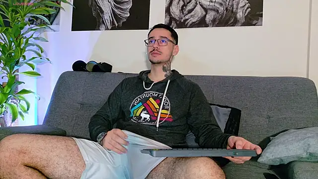 Salvatore costa online show from 02/23/26, 01:18