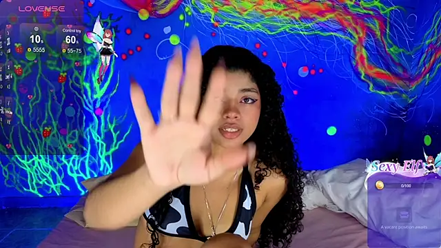 lucie petite online show from 01/07/26, 06:35