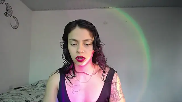 lana roman online show from 11/18/25, 08:23