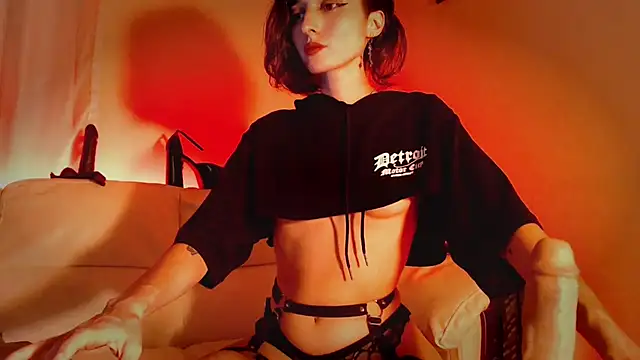 MistressLacey online show from 02/15/26, 12:00