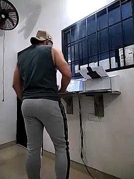 Josejotacamargo online show from 10/30/25, 11:23