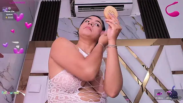 miilaklum online show from 11/06/25, 06:45