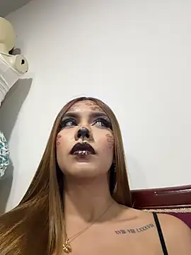 Alahiaa  online show from 11/01/25, 02:18