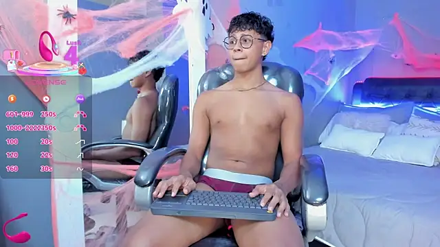 Dawn16  online show from 10/29/25, 09:03