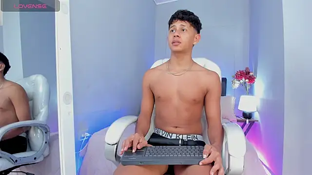 Dawn16  online show from 03/31/26, 08:22