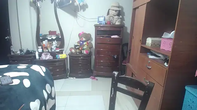 jazmin mature  online show from 02/17/26, 11:51