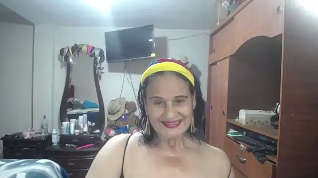 jazmin mature  online show from 05/01/26, 04:12