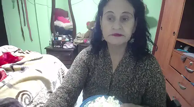jazmin mature  online show from 03/17/25, 10:51