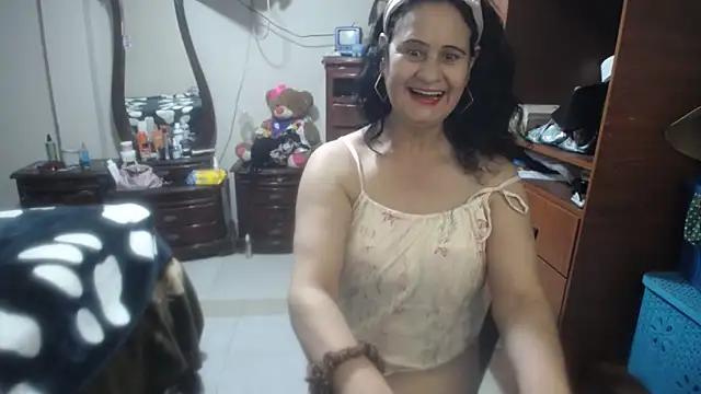 jazmin mature  online show from 02/15/26, 12:04