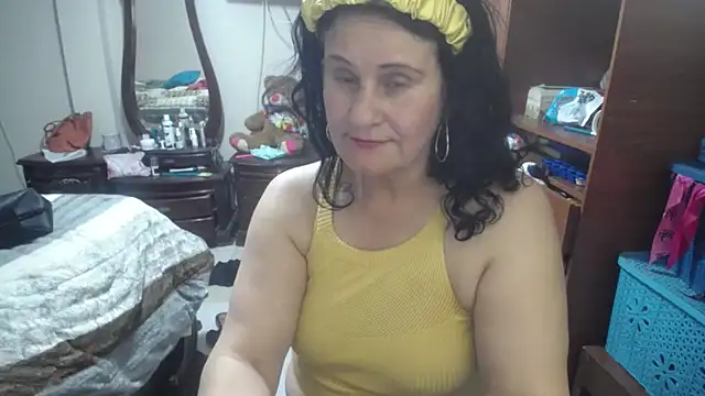 jazmin mature  online show from 03/01/26, 11:38