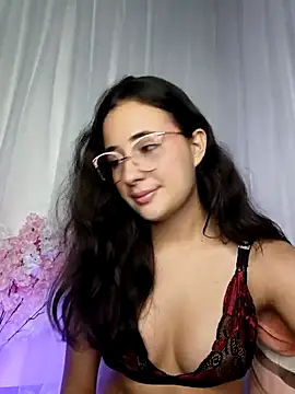 Snapshot of baaby-miiaa chatting on 09/20/25, 03:11 baaby-miiaa online show from 09/20/25, 03:11